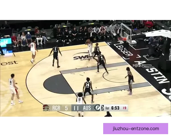 NBA G联赛季后赛激战 布克奈特35分带队逆转船长